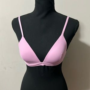 Women’s Lululemon athletic bra